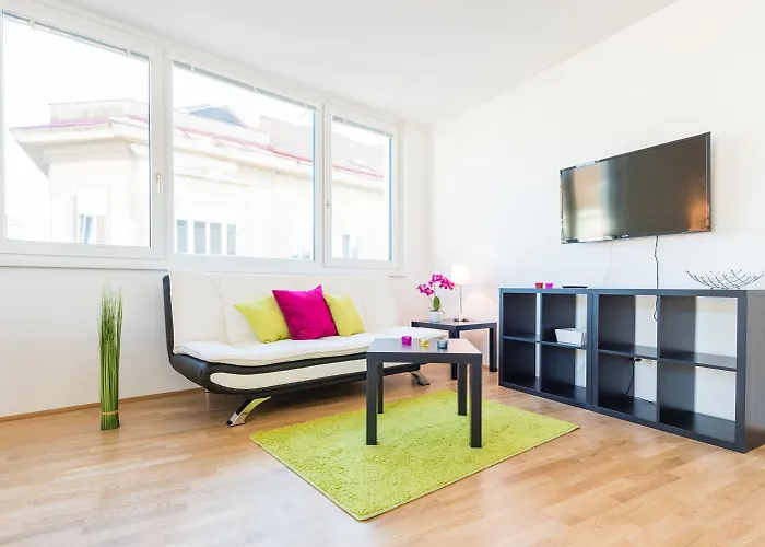 Apartman Mainstation - 10 Minutes To Citycenter - With Aircondition