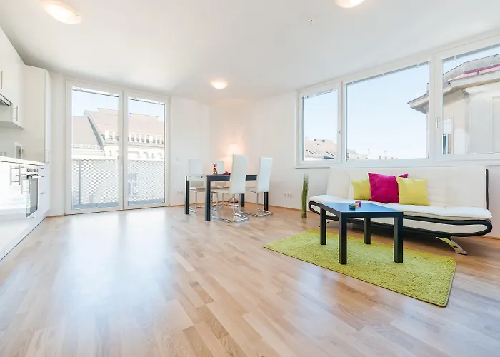 Mainstation - 10 Minutes To Citycenter - With Aircondition