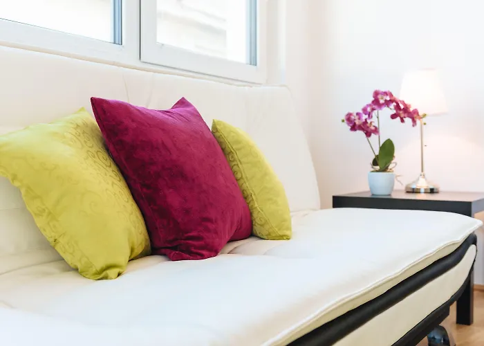 Mainstation - 10 Minutes To Citycenter - With Aircondition * Bécs