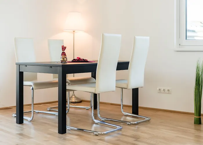 Apartman Mainstation - 10 Minutes To Citycenter - With Aircondition *