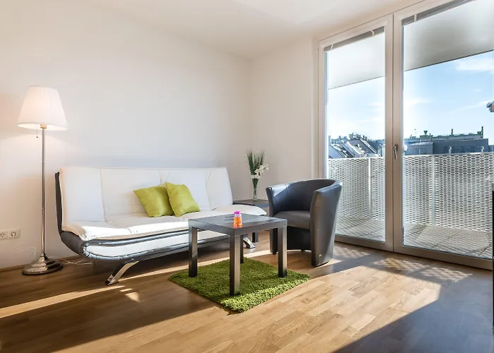 Mainstation - 10 Minutes To Citycenter - With Aircondition Bécs