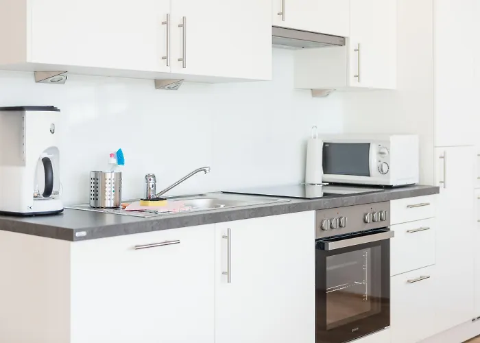 Apartman Mainstation - 10 Minutes To Citycenter - With Aircondition Bécs